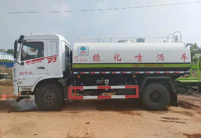 國六東風(fēng)13噸綠化噴灑車