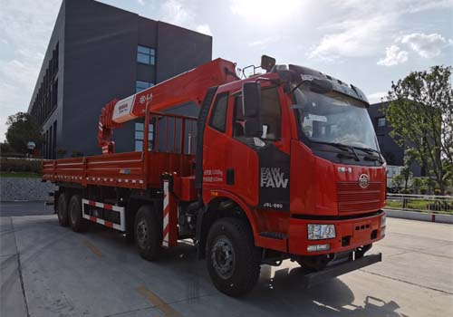 伴君長(zhǎng)興牌AAA5310JSQCA6型隨車起重運(yùn)輸車